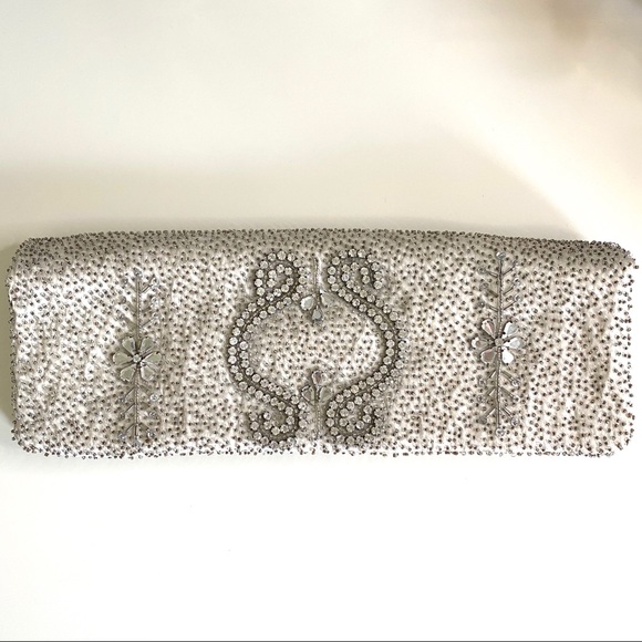moyna beaded clutch